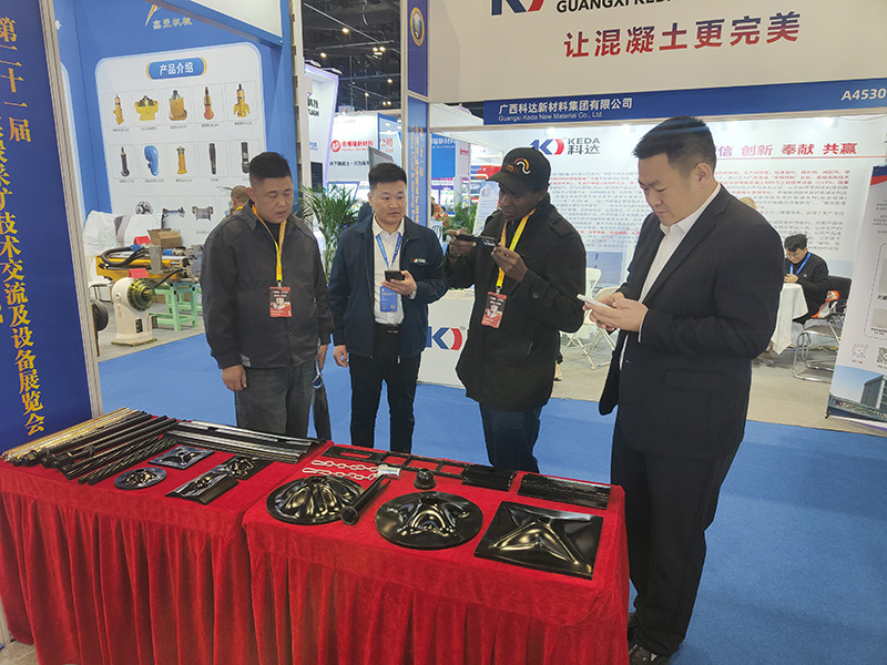 1029山東盛源亮相國際煤炭采礦展，以創(chuàng)新實力鏈接全球礦業(yè)合作新機遇（郝曉霞 孫魯寧）
